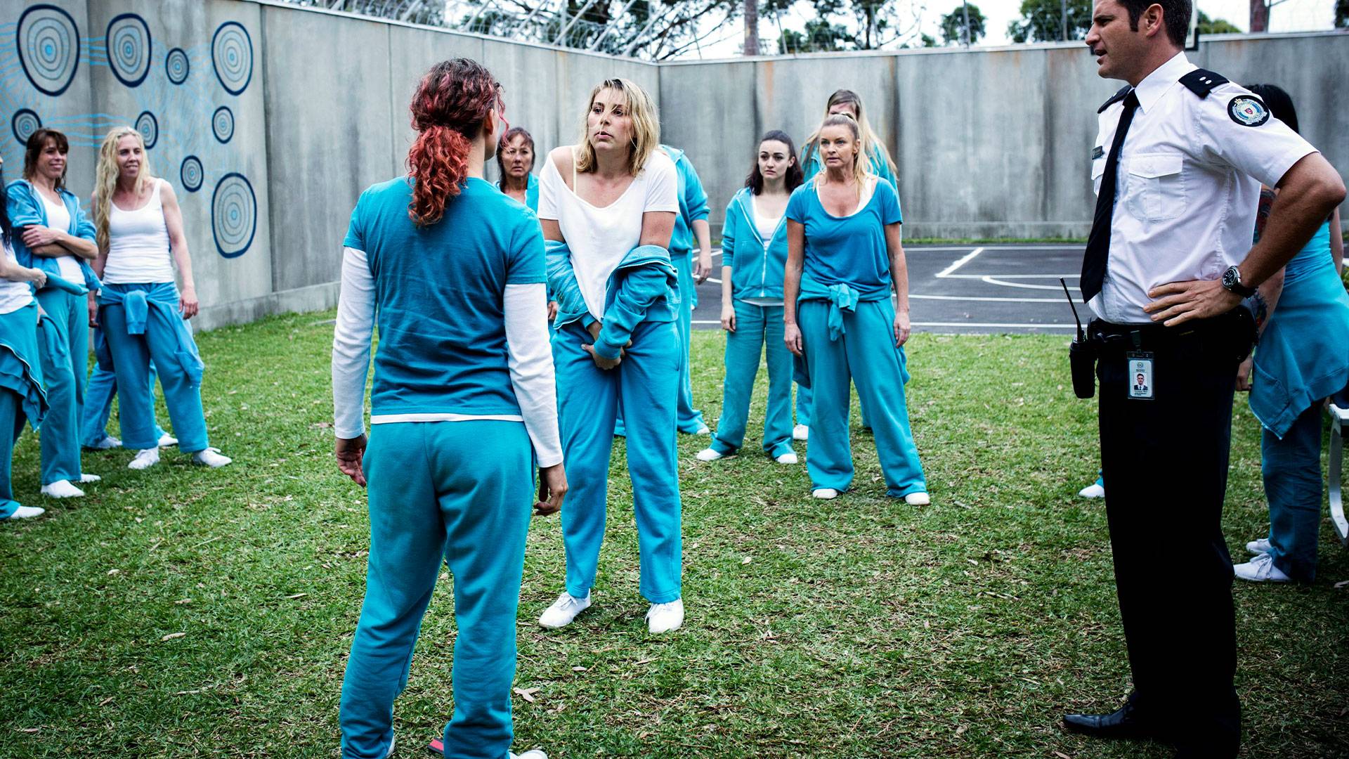 Wentworth S04 B10